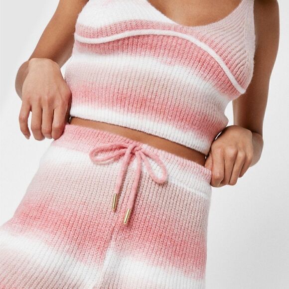 NASTY GAL | Ombre Knitted Top & Shorts Lounge Set - Picture 1 of 10
